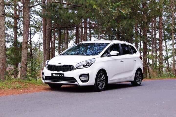 Kia Rondo: Doanh số 97 xe 1