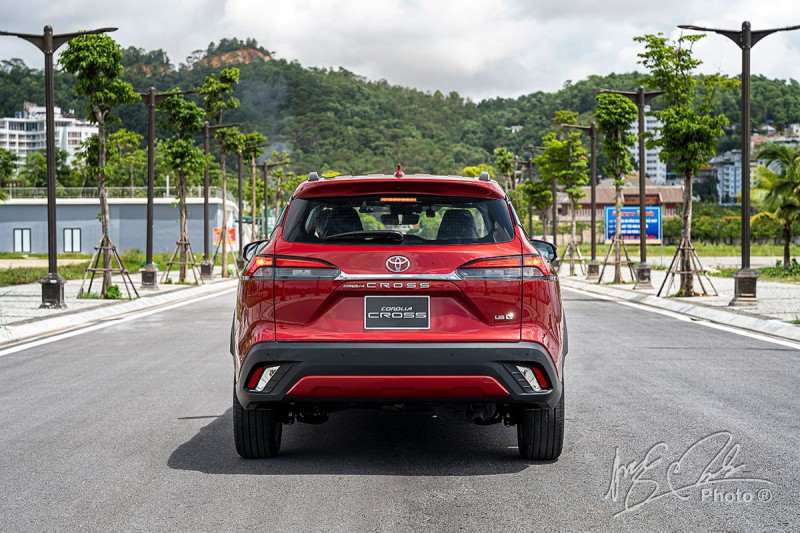 Ảnh Đuôi xe Toyota Corolla Cross 2020