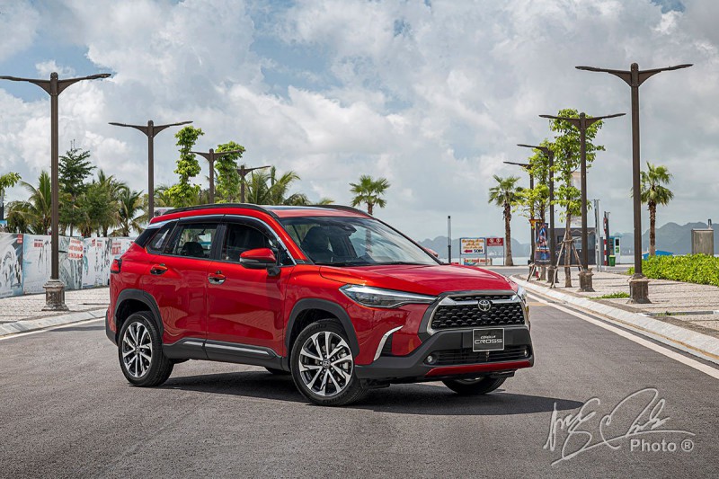 Ảnh Tổng quát xe Toyota Corolla Cross 2020