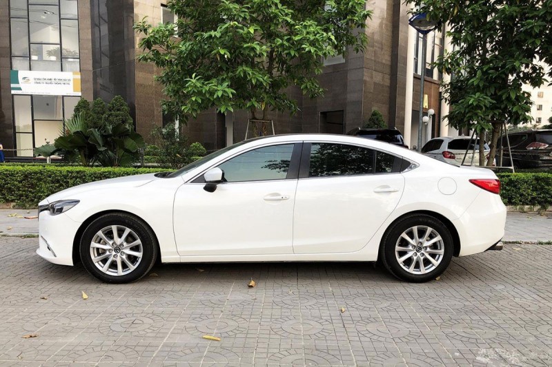 Thiết kế thân xe Mazda 6 2015 1