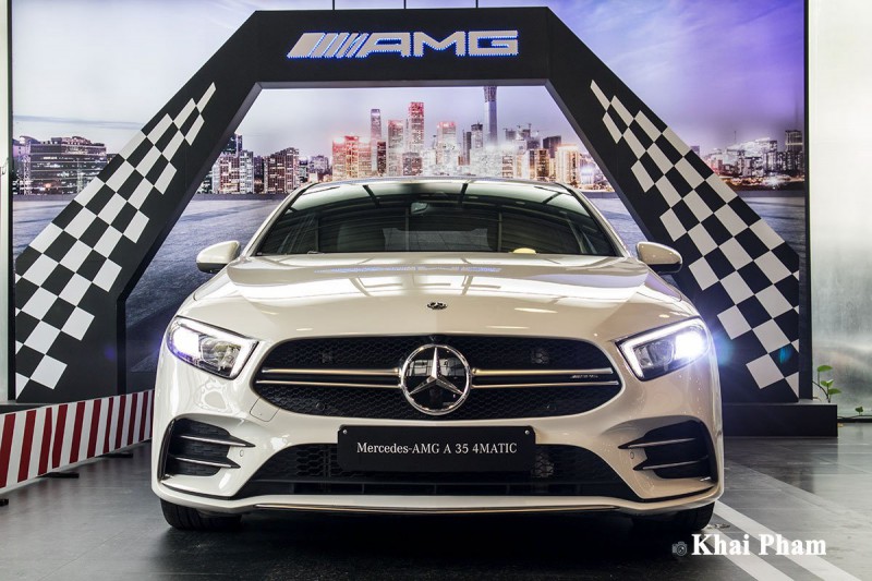 "Trên tay" xe Mercedes-AMG A35 4Matic 2020 tại Việt Nam a3