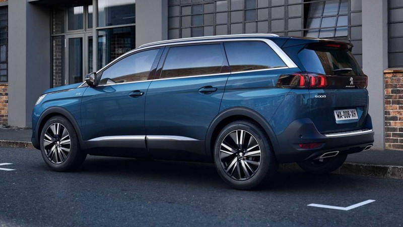 Peugeot 5008 2021 facelift thiết kế mạnh mẽ nhưng quý phái.