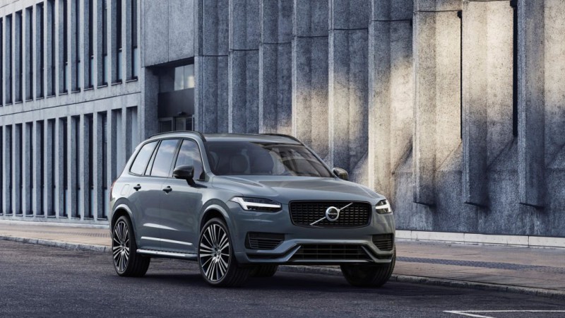 Xe Volvo làm mới dòng sản phẩm 2021 nâng tầm cạnh tranh.