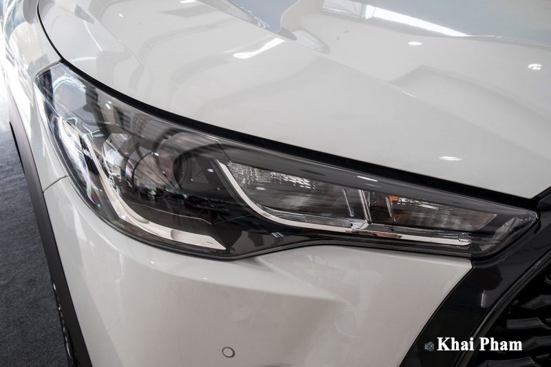 Ảnh Đèn pha xe Toyota Corolla Cross 1.8G 2020