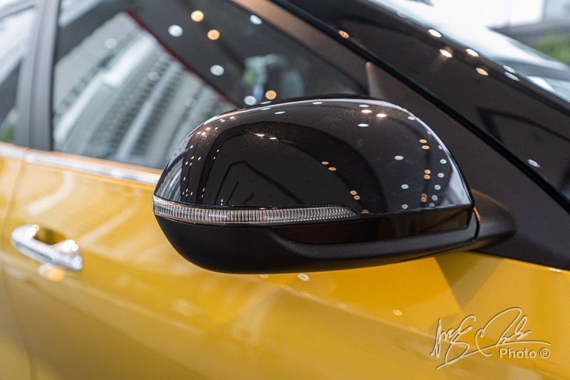 Ảnh Gương chiếu hậu xe Kia Seltos Luxury 2020
