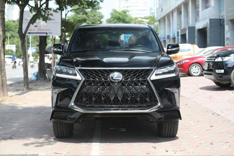 Lexus LX570 Super Sport 2020 nhập Mỹ 1