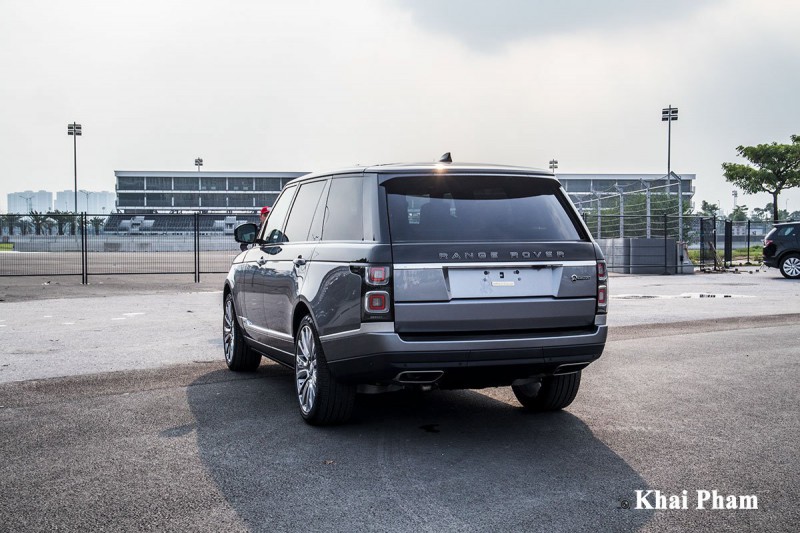 Ảnh Đuôi xe Range Rover SVAutobiography 2020