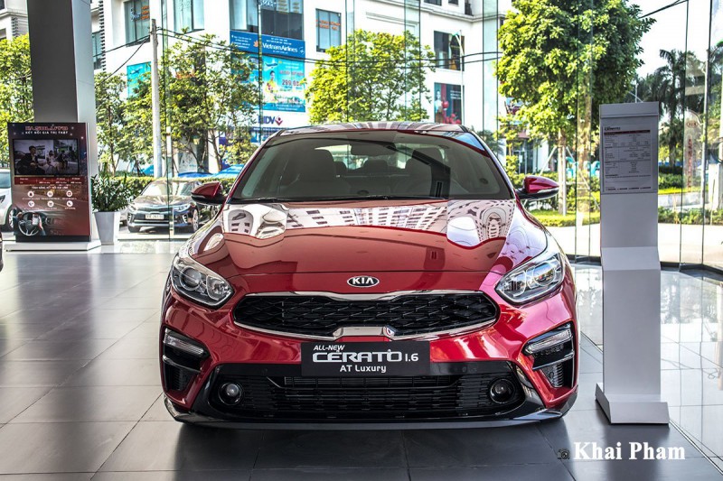 Kia Cerato bất ngờ lọt top 3 mẫu xe bán chạy nhất thị trường Việt 1