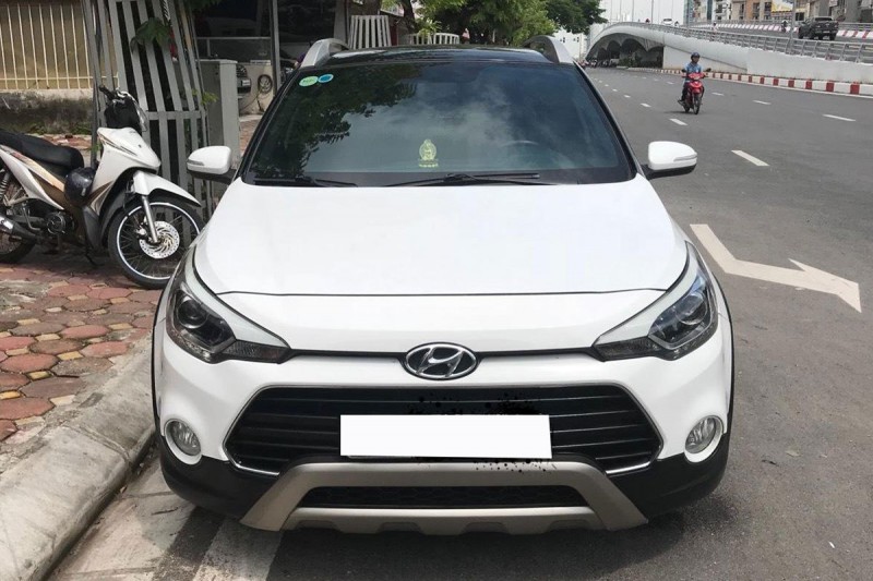 Thiết kế đầu xe Hyundai i20 Active 2015 1