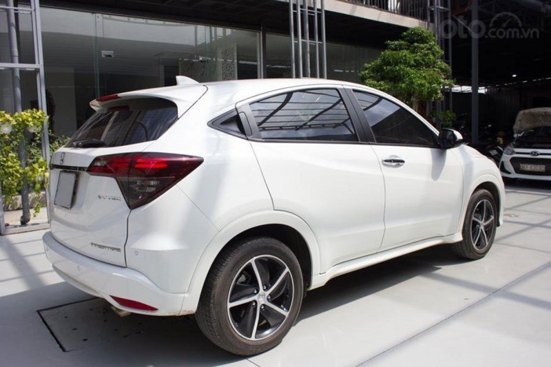 Thiết kế thân xe Honda HR-V 2019 1