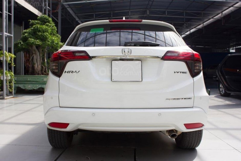 Thiết kế đuôi xe Honda HR-V 2019 1