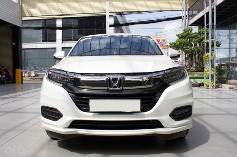 Thiết kế đầu xe Honda HR-V 2019 1