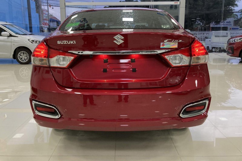 Suzuki Ciaz 2020 mới chính thức có mặt tại đại lý, giá giữ nguyên như hé lộ - Ảnh 2.