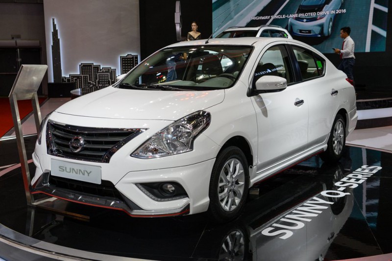 Nissan Sunny 2018.