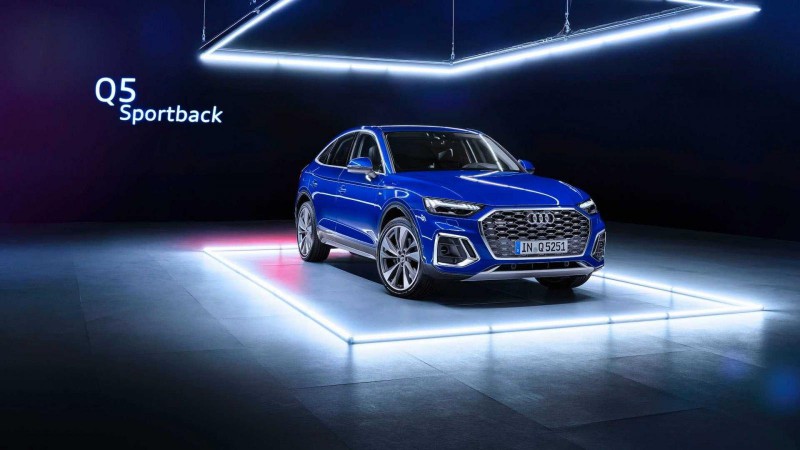 Audi Q5 2021 Sportback ra mắt.