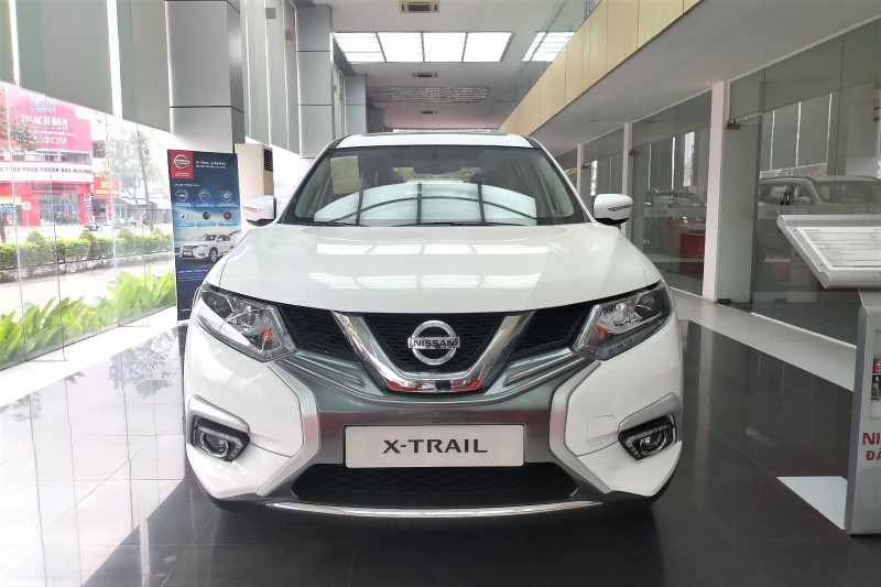 Nissan X-Trail 2.0 SL 2WD giảm giá gần 100 triệu đồng tại đại lý 1