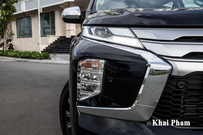 Ảnh Đèn sương mù xe Mitsubishi Pajero Sport 2020