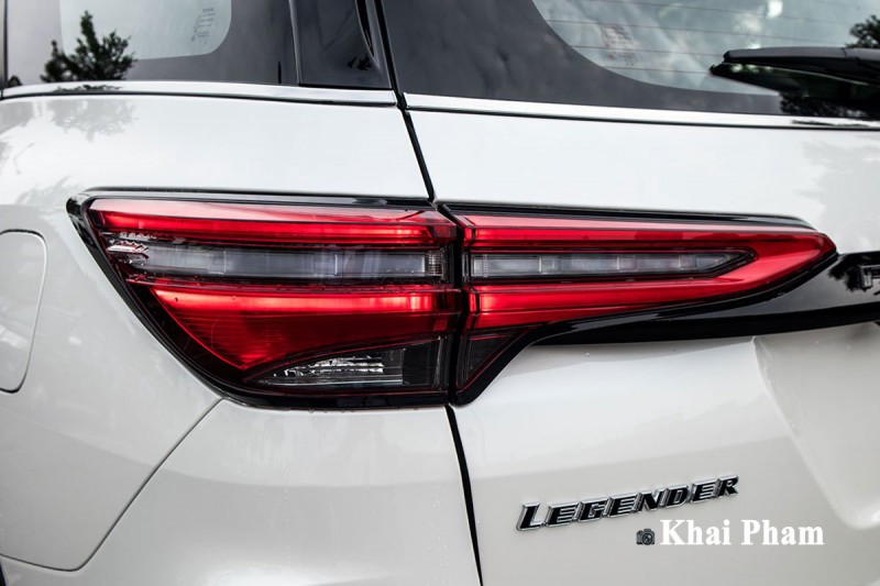 Ảnh Đèn hậu xe Toyota Fortuner Legender 2020