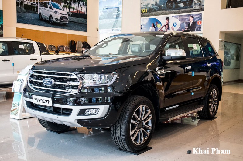 Ford Everest mới nâng cấp hồi đầu năm nay 1