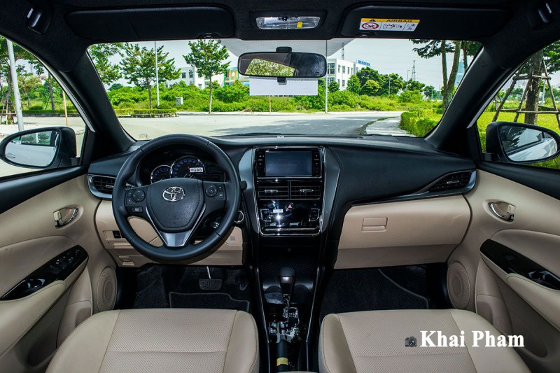 Ảnh Khoang lái xe Toyota Yaris 2020 