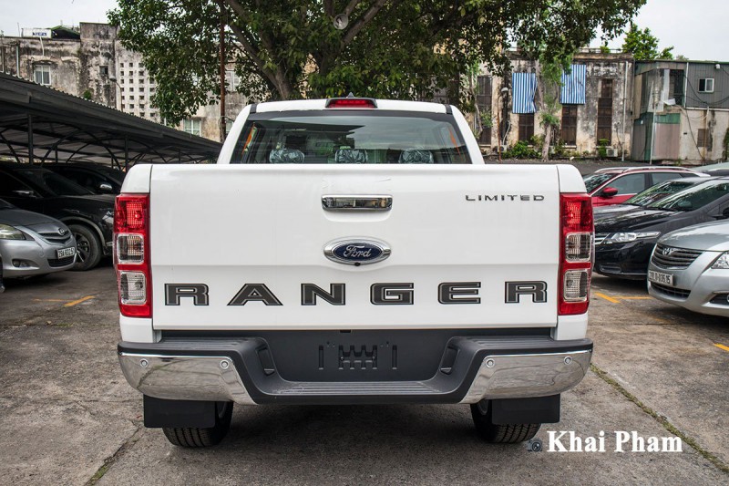 Ford Ranger Limited tại Việt Nam có "bộ mặt" mới, giá không đổi a8