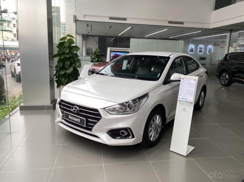 Hyundai Accent: 1.817 xe 1