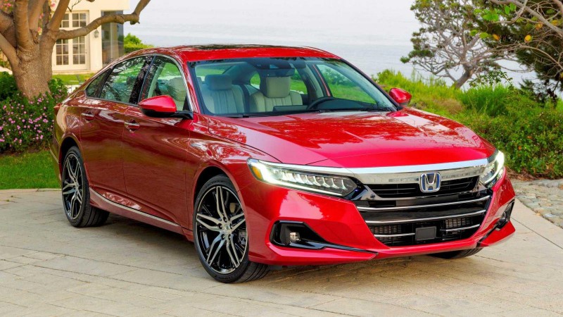 Honda Accord 2021 cập nhật chào hàng từ 574 triệu đồng.