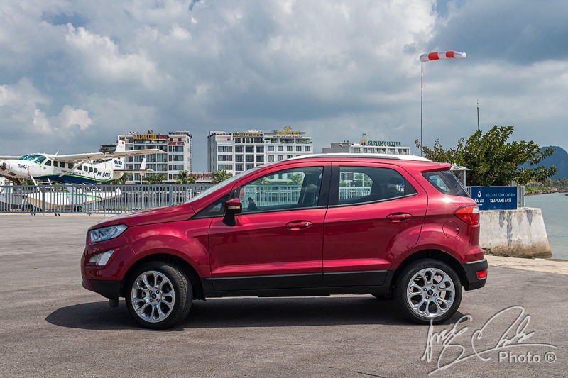 Lốp dự phòng đã không còn trang bị trên Ford EcoSport 2020.