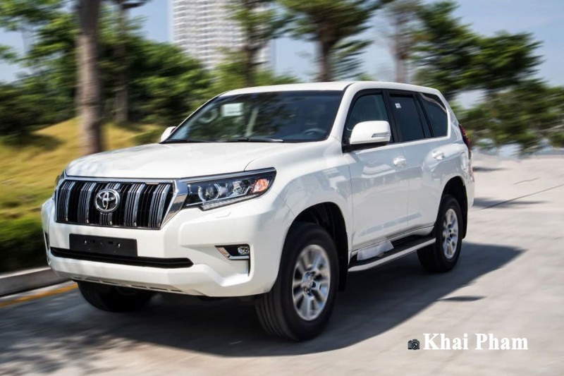 Ưu nhược điểm xe Toyota Land Cruiser Prado 2020 a4