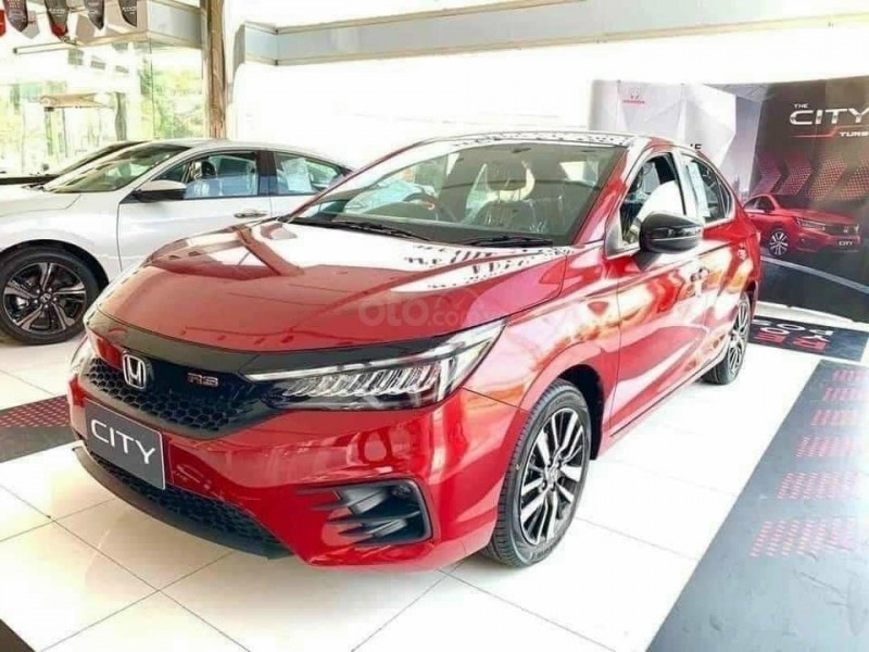 Honda City: 8 xe 1