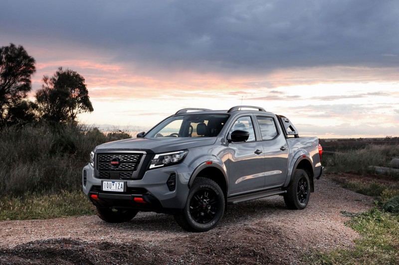 Ảnh Tổng quát xe Nissan Navara 2021