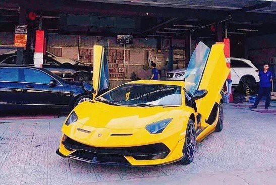 Bắt gặp chiếc Lamborghini Aventador SVJ thứ 2 khui công tại Đà Nẵng 1