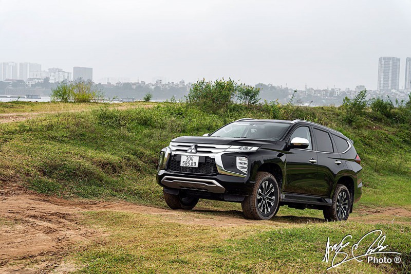 Khả năng vận hành của Mitsubishi Pajero Sport 2020 luôn được người dùng đánh giá cao.