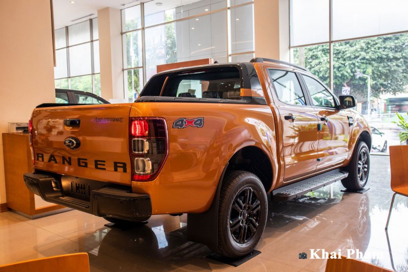 Ảnh Đèn hậu xe Ford Ranger Wildtrak 2021