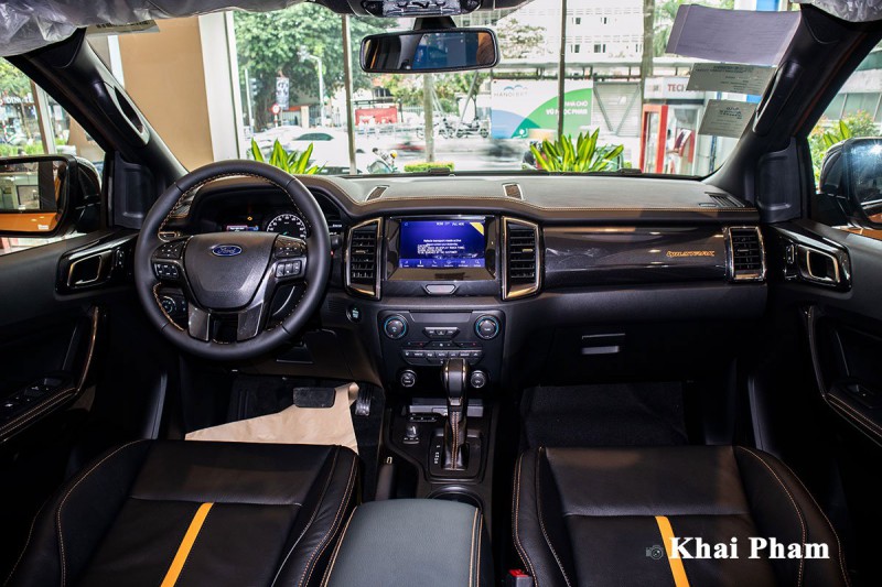 Ảnh Khoang lái xe Ford Ranger Wildtrak 2021