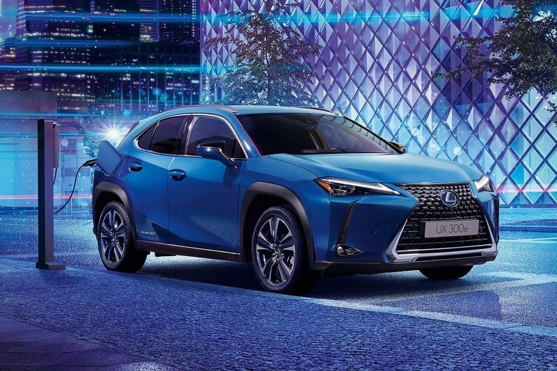 Xe điện hạng sang Lexus UX 300e 2021 ra mắt ASEAN.