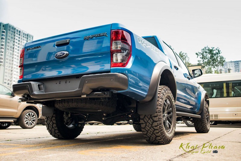 Ford Ranger Raptor 2021 âm thầm tăng giá bán - Ảnh 1.