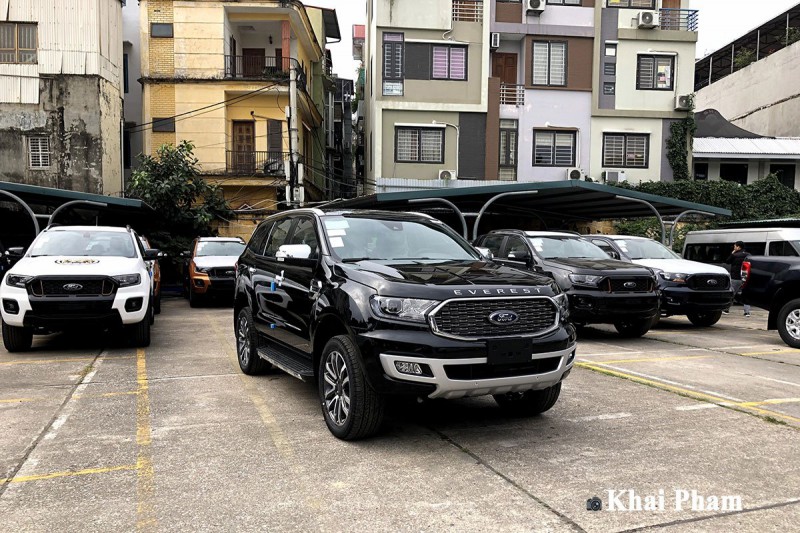 Ford Everest 2021 đã về đại lý, nâng cấp nhẹ, 3 option bị cắt a1