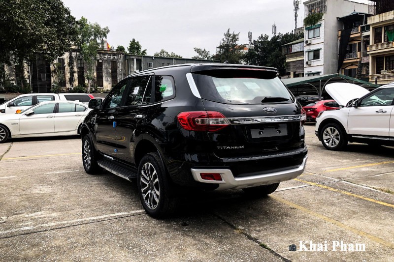 Ford Everest 2021 đã về đại lý, nâng cấp nhẹ, 3 option bị cắt a7