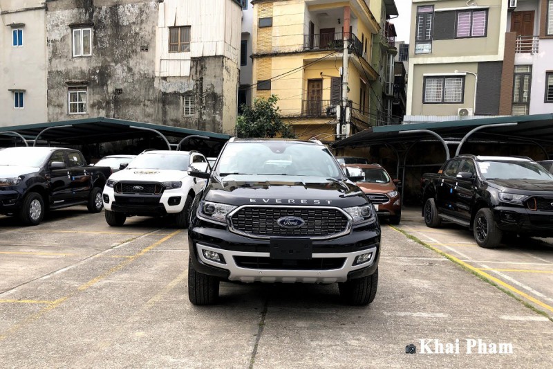 Ford Everest 2021 đã về đại lý, nâng cấp nhẹ, 3 option bị cắt a2