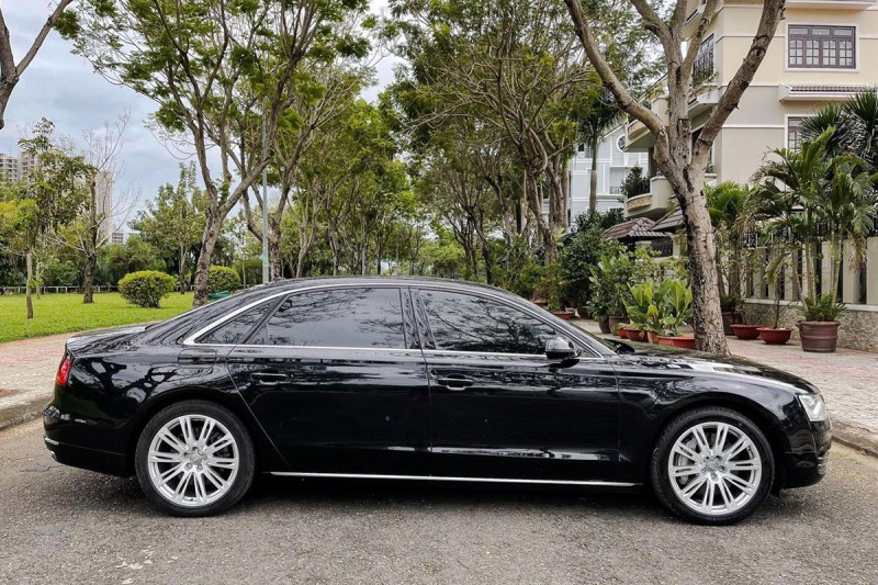 Thiết kế thân xe Audi A8L 2010 1