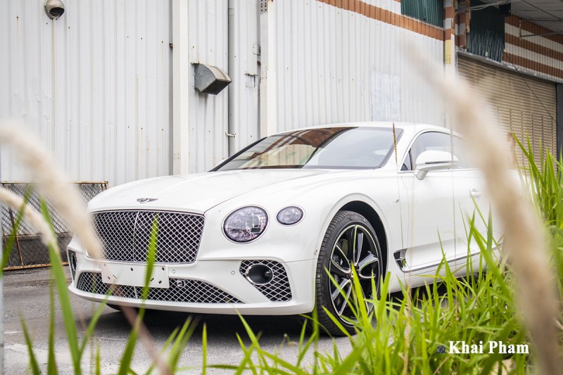 Ảnh Tổng quát xe Bentley Continental GT 2021