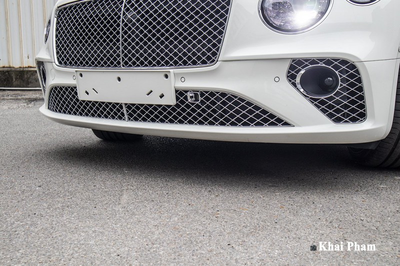 Ảnh Cản trước xe Bentley Continental GT 2021