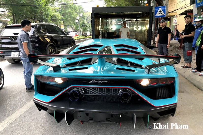 Lamborghini Aventador SVJ đầu tiên về Việt Nam tái xuất, gầm rú đường phố với 2 chi tiết mới  a4