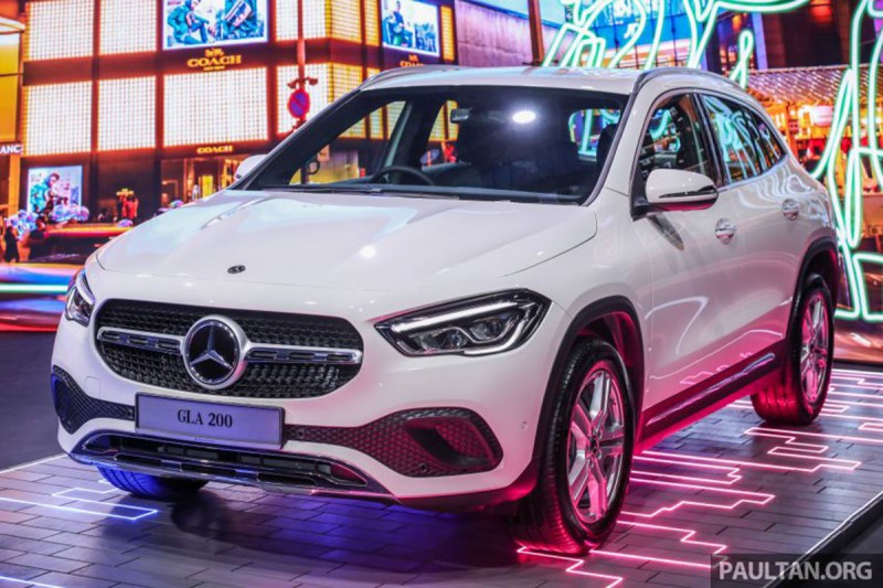 Mercedes-Benz GLA 200 2021 mới ra mắt 1