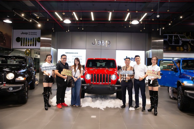 Showroom Jeep chính hãng đầu tiên tại Việt Nam 1