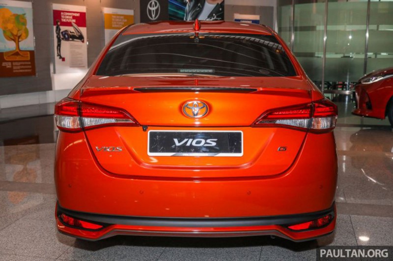 Thiết kế đuôi xe Toyota Vios 2021 1