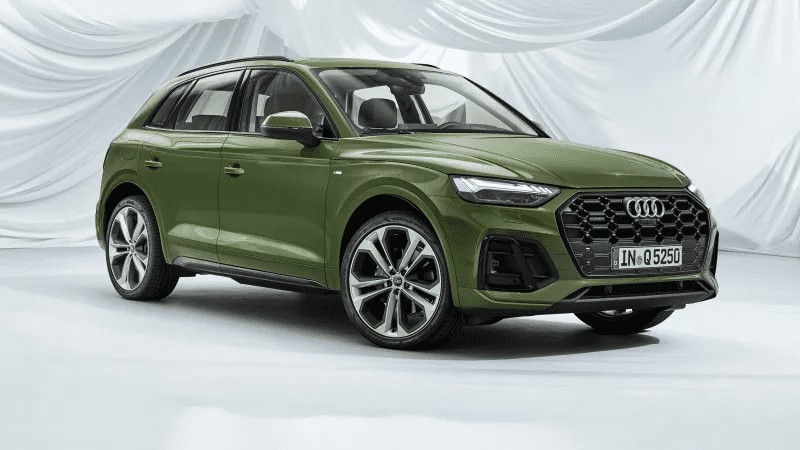 Audi Q5 2021 báo giá khởi điểm hơn 1,2 tỷ đồng.