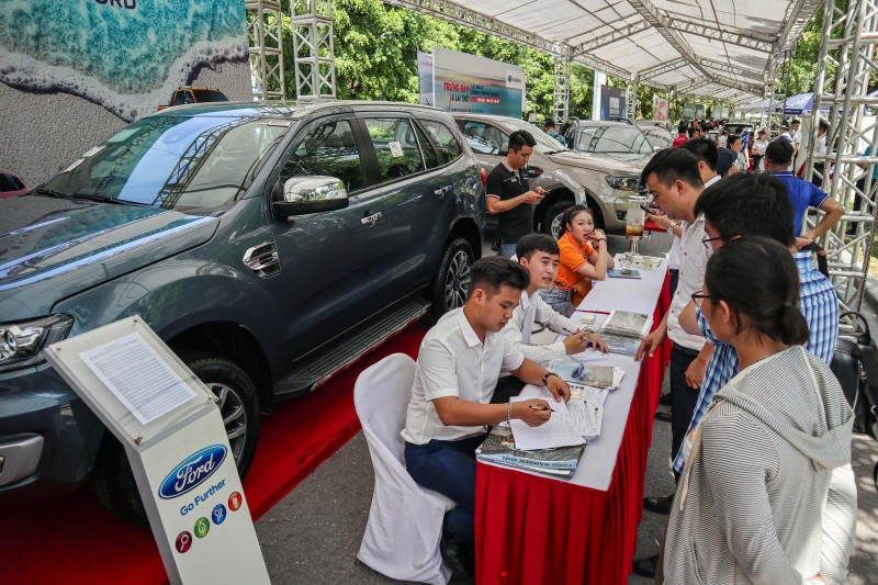 Loạt xe nhập khẩu giảm giá sốc - Lựa chọn tốt cho khách mua ô tô chơi Tết 1