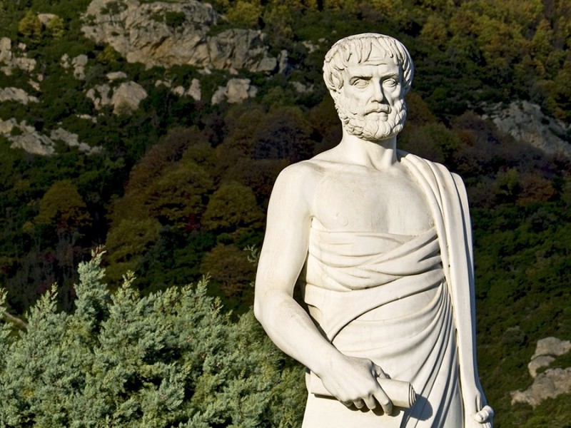 Hơn 2.000 năm trước, Aristotle đã vạch ra công thức làm chủ nghệ thuật thuyết phục trong tác phẩm Rhetoric (Thuật hùng biện) - Ảnh: Tượng Aristotle 